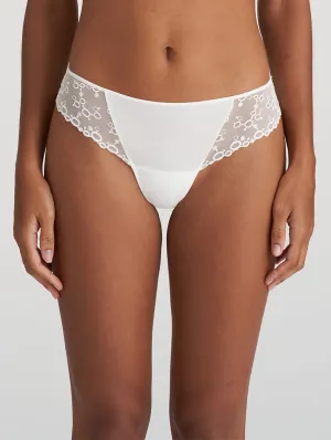 Marie Jo Nellie Thong